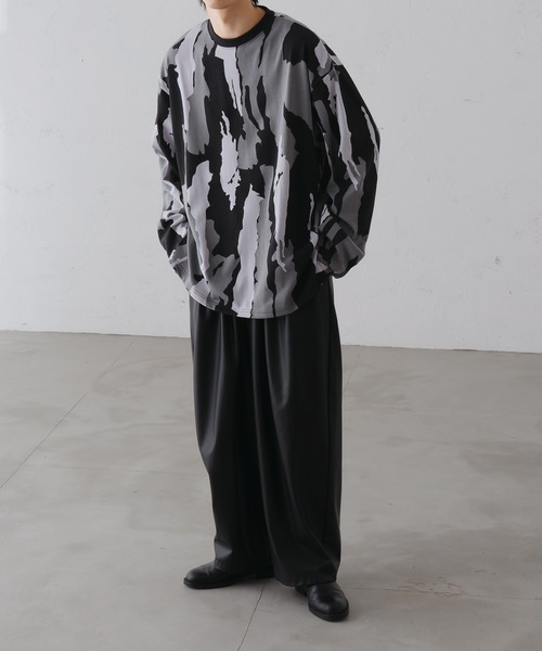 epnok（エプノック）の「ニュアンスプリントルーズロンT（Tシャツ/カットソー・メンズ・ベージュ/ブラック/ブルー・SMALL/MEDIUM/LARGE）」の17枚目の写真