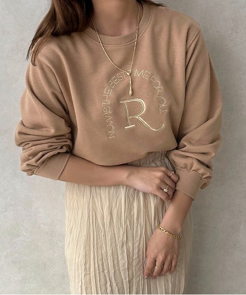 apres jour clair(アプレジュールクレア)の「【apres jour clair】ロゴ刺繍スウェット【ZOZOTOWN限定アイテム】(スウェット・レディース・アイボリー/ライトブラウン・フリー/X-LARGE)」の1枚目の写真