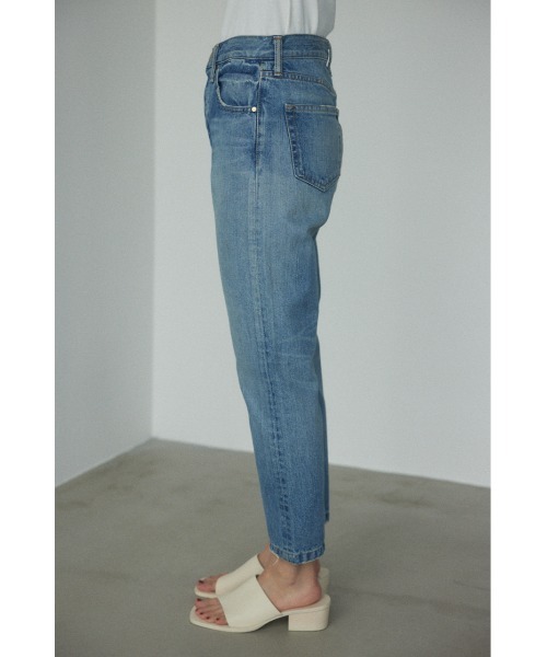 BLACK BY MOUSSY(ブラックバイマウジー)の「HUILA blue denim(ウィラブルーデニム)(デニムパンツ・レディース・ブルー・24inch/25inch/26inch/23inch)」の5枚目の写真