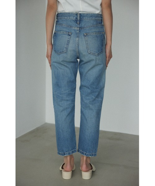 BLACK BY MOUSSY(ブラックバイマウジー)の「HUILA blue denim(ウィラブルーデニム)(デニムパンツ・レディース・ブルー・24inch/25inch/26inch/23inch)」の3枚目の写真