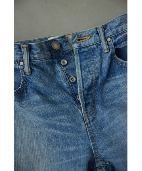 BLACK BY MOUSSY(ブラックバイマウジー)の「HUILA blue denim(ウィラブルーデニム)(デニムパンツ・レディース・ブルー・24inch/25inch/26inch/23inch)」の6枚目の写真