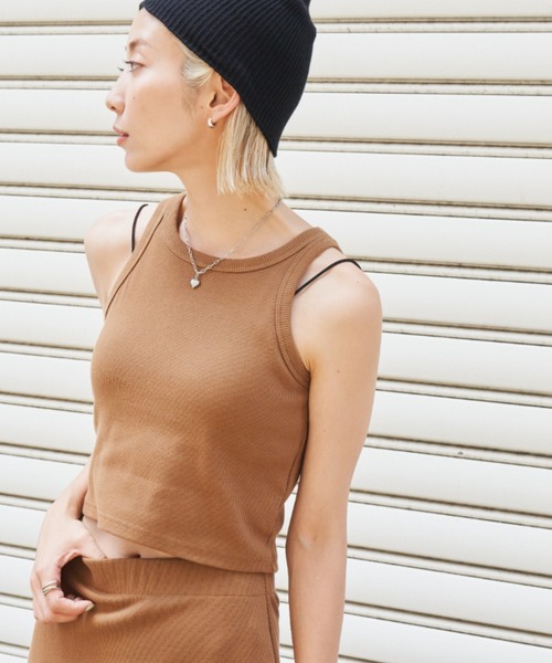 Auntie Rosa Holiday（アンティローザホリデー）の「カットリブアメスリクロップドタンク（タンクトップ・レディース・ブラック/ブラウン/オフホワイト・FREE）」の13枚目の写真