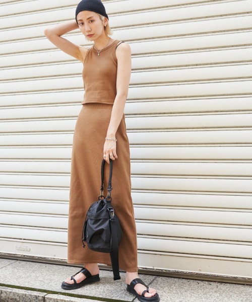 Auntie Rosa Holiday（アンティローザホリデー）の「カットリブアメスリクロップドタンク（タンクトップ・レディース・ブラック/ブラウン/オフホワイト・FREE）」の18枚目の写真