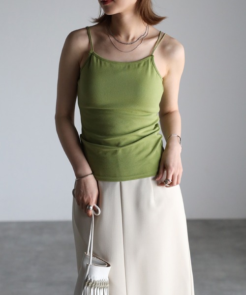 Bonjour Sagan（ボンジュールサガン）の「カップ付きダブルストラップキャミソール（キャミソール・レディース・ブラック/サックスブルー/ブラウン/グリーン/ライトグリーン/テラコッタ/キナリ・FREE）」の19枚目の写真