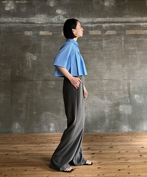 cona（コナ）の「【ZOZO限定】ショート丈プリーツブラウス（シャツ/ブラウス・レディース・ホワイト/ブラック/ブルー・FREE）」の17枚目の写真