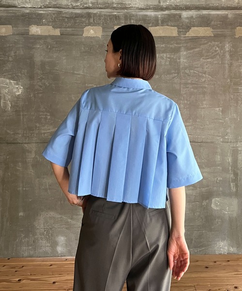 cona（コナ）の「【ZOZO限定】ショート丈プリーツブラウス（シャツ/ブラウス・レディース・ホワイト/ブラック/ブルー・FREE）」の21枚目の写真