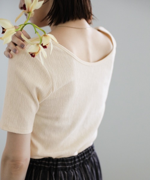 select MOCA(セレクトモカ)の「バレエネックハーフスリーブカットソー(Tシャツ/カットソー・レディース・グレイッシュブルー/アイボリー/ブラック/グリーン/ネイビー・FREE/SMALL)」の9枚目の写真