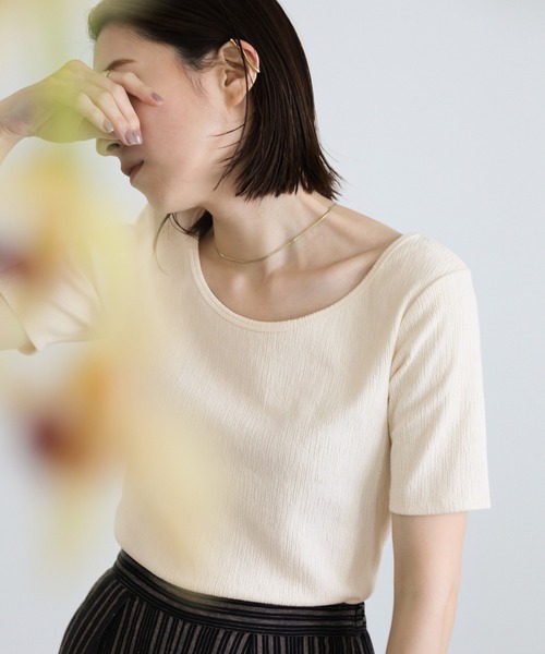 select MOCA(セレクトモカ)の「バレエネックハーフスリーブカットソー(Tシャツ/カットソー・レディース・グレイッシュブルー/アイボリー/ブラック/グリーン/ネイビー・FREE/SMALL)」の15枚目の写真