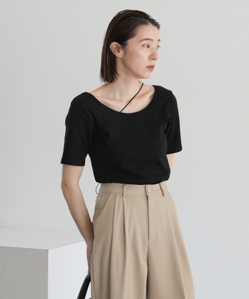 select MOCA（セレクトモカ）の「バレエネックハーフスリーブカットソー<華奢見え>（Tシャツ/カットソー・レディース・グレイッシュブルー/アイボリー/ブラック/グリーン/ネイビー・FREE/SMALL）」の9枚目の写真