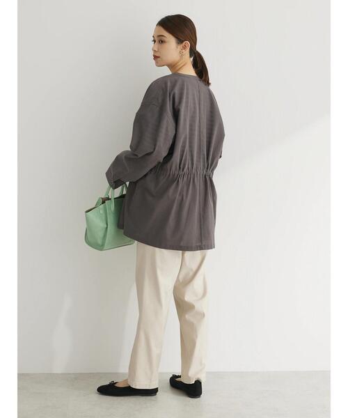 Green Parks(グリーンパークス)の「綿麻混ノーカラーブルゾン(ブルゾン・レディース・ライトカーキ/グレー・FREE)」の16枚目の写真