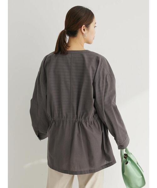 Green Parks(グリーンパークス)の「綿麻混ノーカラーブルゾン(ブルゾン・レディース・ライトカーキ/グレー・FREE)」の19枚目の写真