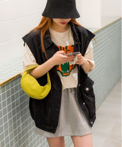 SpRay(スプレイ)の「トラサガラTシャツ(Tシャツ/カットソー・レディース・オートミール/アイボリー/ブラック/ライトベージュ/ブルー・FREE)」の12枚目の写真