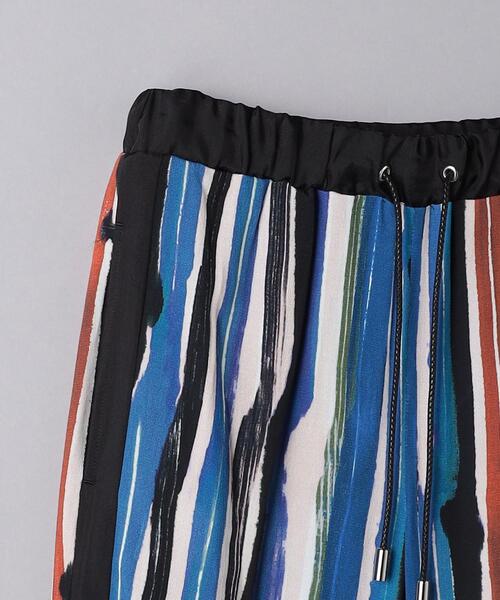 CHICS（シックス）の「＜CHICS＞ストライプ ドローストパンツ（その他パンツ・レディース・ブラック・36/38）」の3枚目の写真