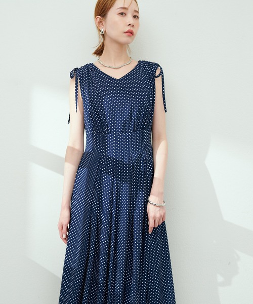 【美品】ナチュラルクチュール ドロストリボンハイウエストワンピース WEB限定】ドロストリボンハイウエストワンピース | natural