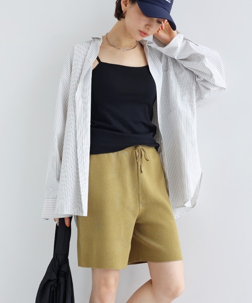 andme(アンドミー)の「リネンライクニットショートパンツ(その他パンツ・レディース・ブラック/グレイッシュベージュ/ライトカーキ/ネイビー/ブラウン・M)」の4枚目の写真