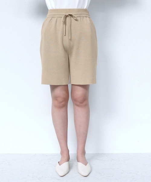 andme（アンドミー）の「リネンライクニットショートパンツ（その他パンツ・レディース・ブラック/グレイッシュベージュ/ライトカーキ/ネイビー/ブラウン・M）」の9枚目の写真