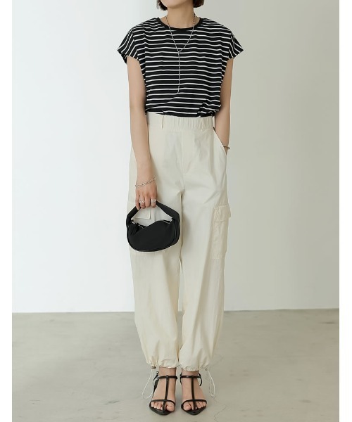 Re:EDIT（リエディ）の「[接触冷感]フレンチスリーブボーダーTシャツ（Tシャツ/カットソー・レディース・ブラック×ホワイト/ホワイト×ブラック・MEDIUM/LARGE）」の21枚目の写真