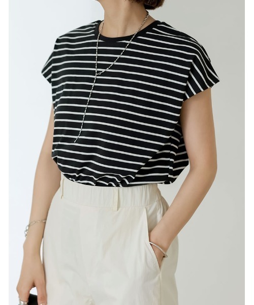 Re:EDIT（リエディ）の「[接触冷感]フレンチスリーブボーダーTシャツ（Tシャツ/カットソー・レディース・ブラック×ホワイト/ホワイト×ブラック・MEDIUM/LARGE）」の12枚目の写真