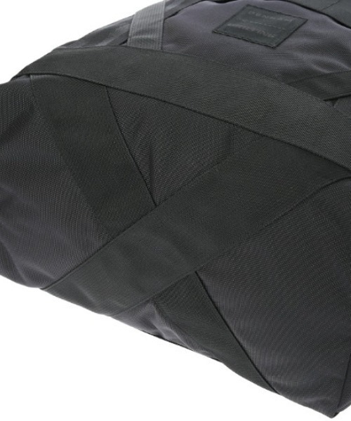 DENHAM(デンハム)の「DENHAM×BRIEFING/デンハム×ブリーフィング/7POINT BACKPACK AIR/01230684200(バックパック/リュック・メンズ・ブラック・FREE)」の11枚目の写真