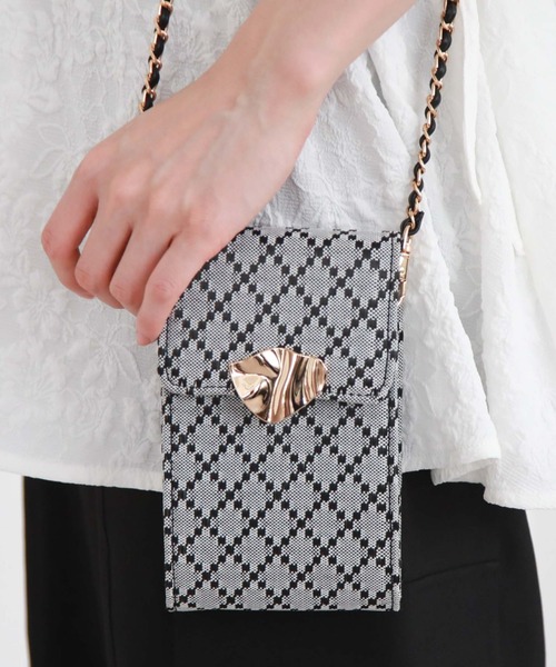 archives(アルシーヴ)の「’チェーンミニショルダー'(ショルダーバッグ・レディース・ベージュ/ブラック/グレー・FREE)」の6枚目の写真