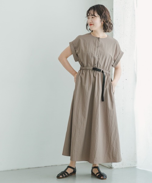 ITEMS URBANRESEARCH（アイテムズ アーバンリサーチ）の「ウェビングベルトナイロンワンピース（ワンピース・レディース・ブラック/モカ・FREE）」の14枚目の写真
