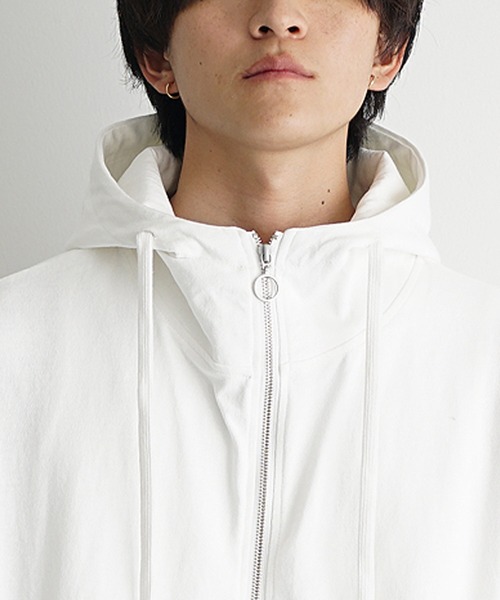 MinoriTY（マイノリティ）の「【MinoriTY】ヘビーウエイトスタンドジップ半袖パーカー フルジップ ポンチョ ハイネック メンズ コットン素材 夏服 秋服（パーカー・メンズ・ネイビー/ホワイト/パープル/グリーン/グリーン系/ネイビー系/ホワイト系/ベージュ系・M/L/S）」の19枚目の写真