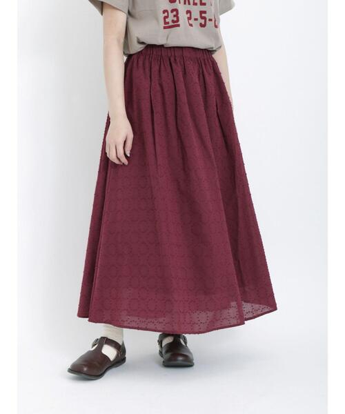 Samansa Mos2（サマンサ モスモス）の「ドビーリングドットスカート（スカート・レディース・オフホワイト/ボルドー/ベージュ/ブラック・F）」の4枚目の写真