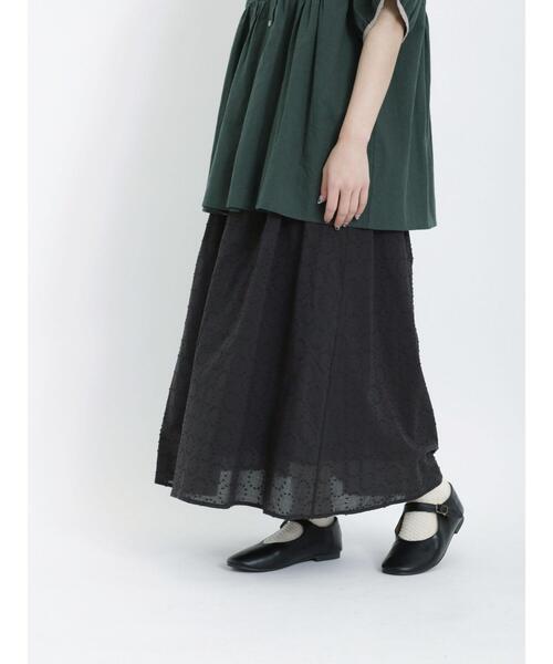 Samansa Mos2（サマンサ モスモス）の「ドビーリングドットスカート（スカート・レディース・オフホワイト/ボルドー/ベージュ/ブラック・F）」の2枚目の写真