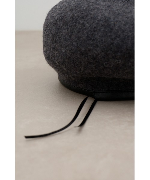 AZUL by moussy（アズールバイマウジー）の「BASQUE BERET/バスクベレー（ハンチング/ベレー帽・レディース・ブラック/グレー・FREE）」の17枚目の写真