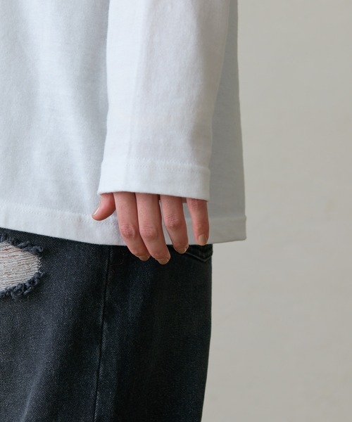 LOUNGEDRESS（ラウンジドレス）の「スクエアロゴロンT（Tシャツ