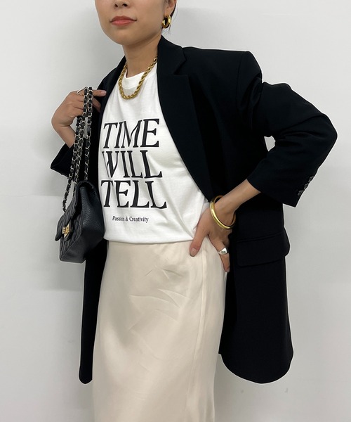 LOUNGEDRESS　スクエア　ロンT LOUNGEDRESS（ラウンジドレス）の「スクエアロゴロンT（Tシャツ
