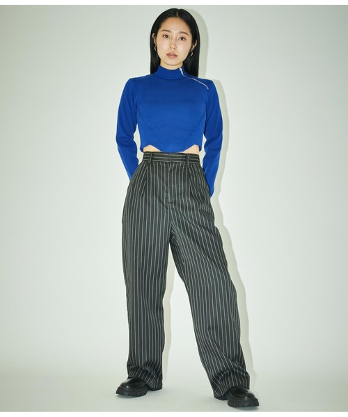 ANLIBERTY ANAP（アンリバティアナップ）の「ピンストライプスラックス【セットアップ対応】（スラックス・レディース・ブラック/グレー・S/M）」の3枚目の写真