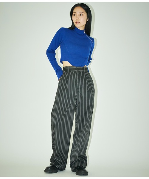 ANLIBERTY ANAP（アンリバティアナップ）の「ピンストライプスラックス【セットアップ対応】（スラックス・レディース・ブラック/グレー・S/M）」の4枚目の写真