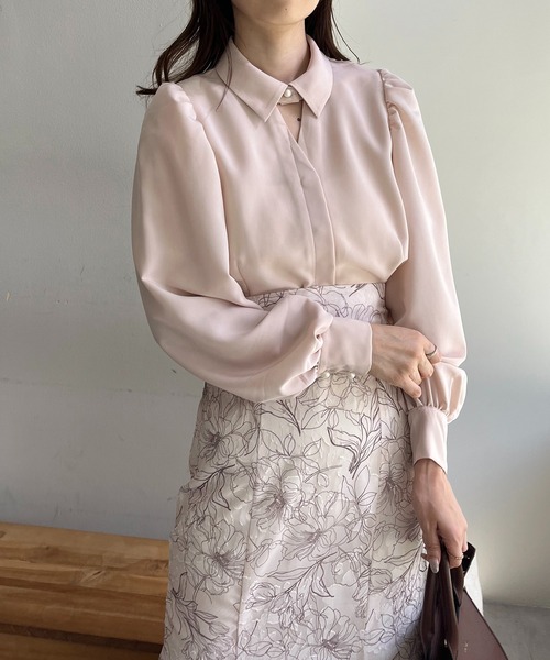 one after another NICE CLAUP(ワンアフターアナザーナイスクラップ)の「【ZOZO限定商品】新色追加/線画花柄ロングスカート(スカート・レディース・ブラック系/ベージュ系/アイボリー系・MEDIUM/LARGE)」の22枚目の写真