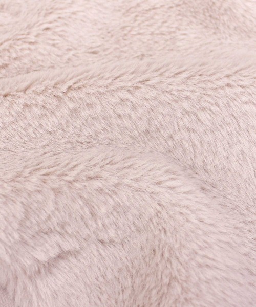 ZI-ON(ジーオン)の「フェイクファーベスト(ベスト・キッズ・グレー/ベージュ/アイボリー/スモークピンク/ブラック・120cm/130cm/140cm/150cm/160cm)」の14枚目の写真