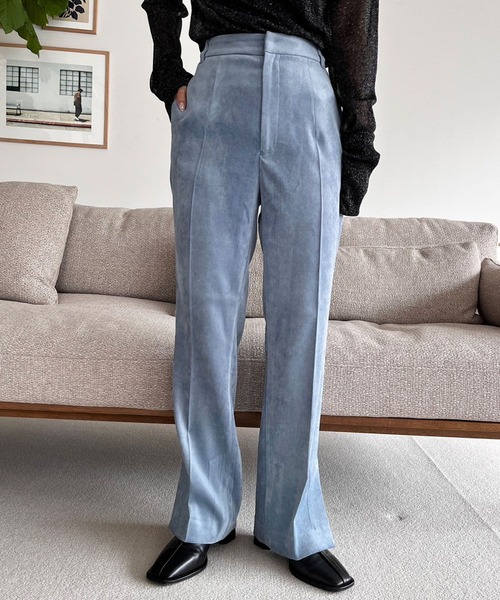 LOWRYS FARM(ローリーズファーム)の「ストレッチベロアライクパンツ 971225(その他パンツ・レディース・アイボリー/チャコールグレー/ブルー/ブラック・MEDIUM/LARGE)」の1枚目の写真
