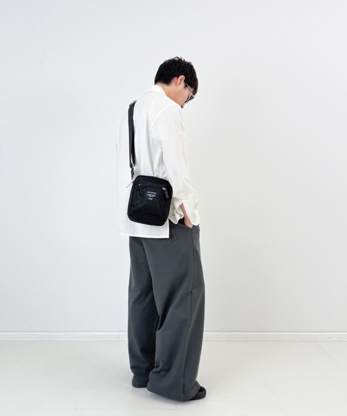 marimekko（マリメッコ）の「Roadie / CASH&CARRY　shoulder bag（ショルダーバッグ・レディース・ブラック・FREE）」の12枚目の写真