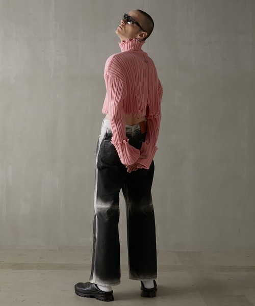 PRANK PROJECT（プランクプロジェクト）の「パワーショルダーニット / Power Shoulder Knit（ニット/セーター・レディース・ピンク/レッド/アイボリー/チャコールグレー・FREE）」の10枚目の写真