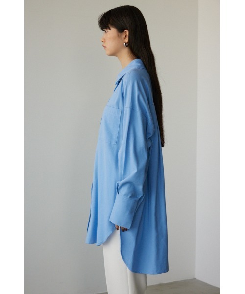 AZUL by moussy（アズールバイマウジー）の「2WAY袖ボタンチュニックシャツ（シャツ/ブラウス・レディース・ブルー/アイボリー・FREE）」の17枚目の写真