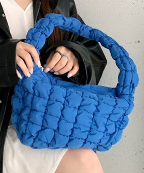 kirakiraShop（キラキラショップ）の「キルティングバッグ（ショルダーバッグ・レディース・オリーブ/レモンイエロー/ブラック/オフホワイト/ピンク/パープル/ブルー/グリーン・FREE）」の5枚目の写真