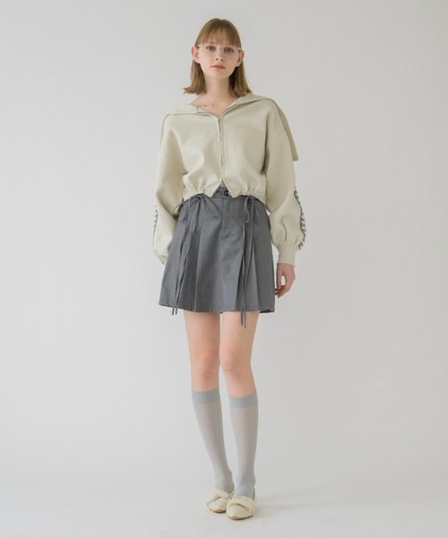 idem(イデム)の「heart line sailor cardigan/big襟ハートニットカーディガン(カーディガン/ボレロ・レディース・グレー/アイボリー・FREE)」の22枚目の写真