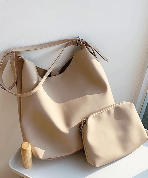 Dita Muaj.(ディータムアージュ)の「【A4対応】ダブルベルトシンプルトート ポーチ付き(ショルダーバッグ・レディース・アイボリー/ブラック・FREE)」の19枚目の写真