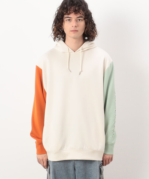 Purple&Yellow（パープルアンドイエロー）の「ＴＲダンボールニット 袖メッセージエンボス 配色パーカ（パーカー・メンズ・ネイビー/アイボリー・M/XL/L/S）」の18枚目の写真