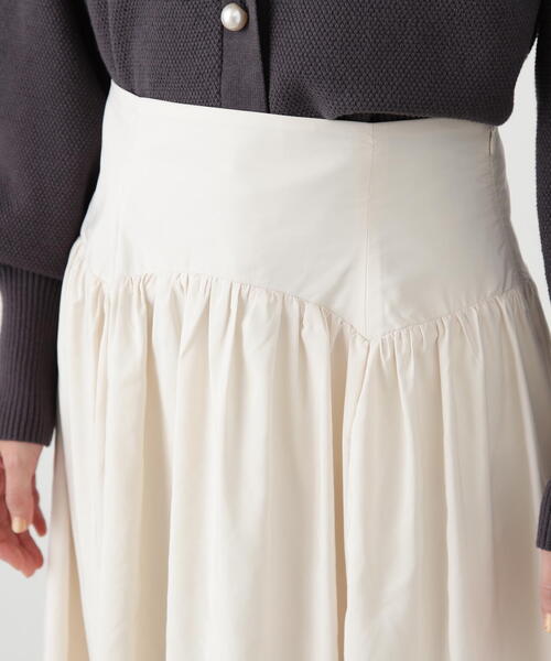 N.（N. Natural Beauty Basic）（エヌエヌナチュラルビューティーベーシック）の「◆ソフトサテンバルーンスカート（スカート・レディース・オフホワイト/ブラック・MEDIUM）」の13枚目の写真
