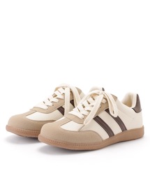 マルチカラー」に該当するレディースのスニーカーファッション通販