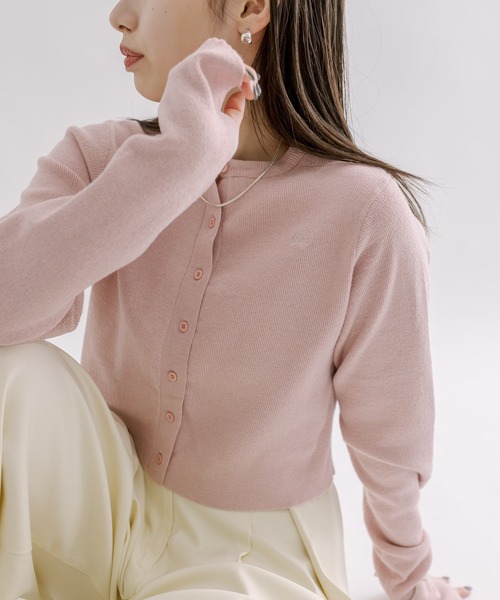 mline（エムライン）の「【4色展開】[mline]ロゴ刺繍カーディガン（カーディガン/ボレロ・レディース・ベージュ/ピンク/チャコールグレー/ブルー・FREE）」の4枚目の写真