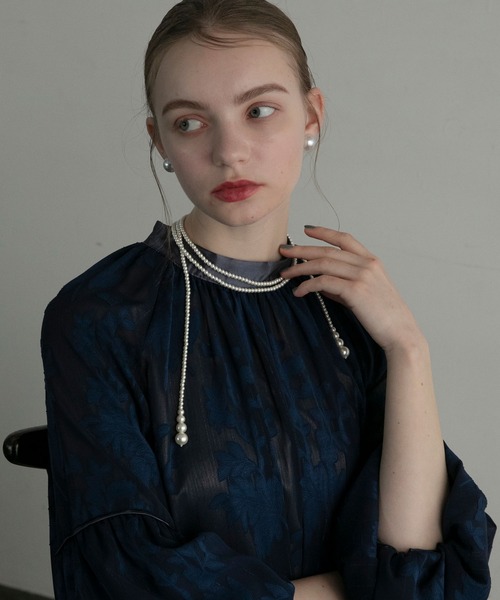 BONLECILL noir(ボンルシールノワール)の「【BONLECILL noir】ロングパールネックレス(ネックレス・レディース・ホワイト・FREE)」の3枚目の写真