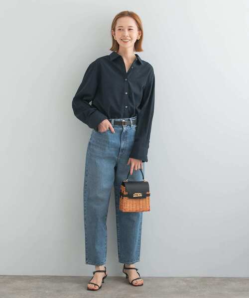 URBAN RESEARCH ROSSO WOMEN（アーバンリサーチ　ロッソ）の「イージーケアオーバーシャツ（シャツ/ブラウス・レディース・ホワイト/ネイビー/ストライプ・FREE）」の22枚目の写真