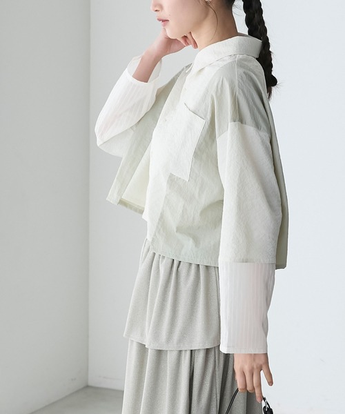 forksy.（フォルクシー）の「【forksy.】異素材切替えクロップドシャツ（シャツ/ブラウス・レディース・アイボリー系/ブルー系/グレー系・FREE）」の6枚目の写真