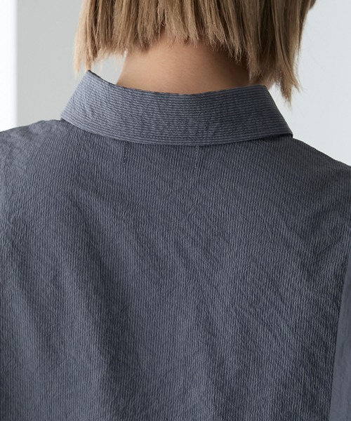 forksy.（フォルクシー）の「【forksy.】異素材切替えクロップドシャツ（シャツ/ブラウス・レディース・アイボリー系/ブルー系/グレー系・FREE）」の21枚目の写真